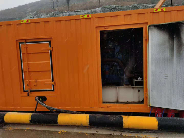 庐江发电车出租-应急柴油发电机组选什么样的比较好？