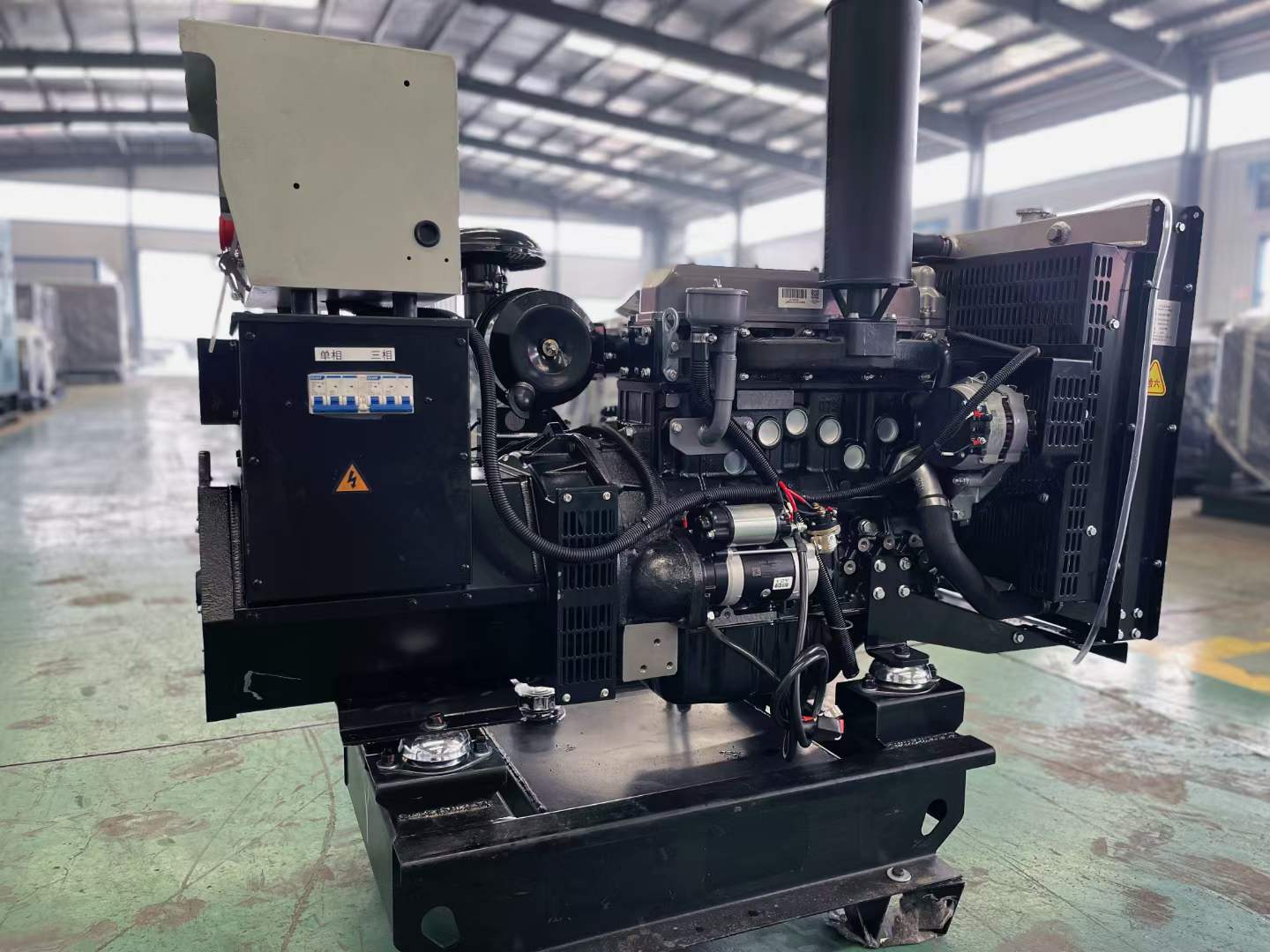 庐江如何降低电感性负载对发电机的影响？